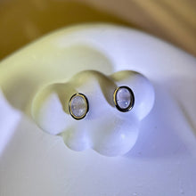 Load image into Gallery viewer, 925 Silver Rose Quartz Earrings 粉水晶镶嵌银耳钉