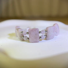 Load image into Gallery viewer, Purple Kunzite Beads Bracelet 紫锂辉珠链手链