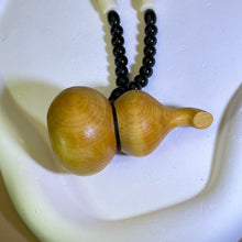Load image into Gallery viewer, Thuja Wood Guard Ornament Bag Charm Car Charm 崖柏木葫芦挂饰包挂车挂
