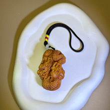 Load image into Gallery viewer, Thuja Wood Dragon Ornament Bag Charm Car Charm 崖柏木神龙挂饰包挂车挂