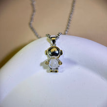 Load image into Gallery viewer, Moonstone Astronaut Pendant 冰长石月光石镶嵌太空人吊坠