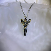 Load image into Gallery viewer, Phantom Quartz Wand Pendant 幽灵水晶镶嵌权杖吊坠