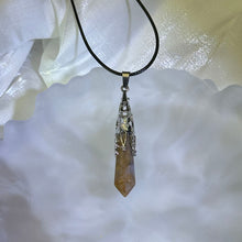 Load image into Gallery viewer, Orange Moss Agate Pendulum Pendant Necklace 橙色水草玛瑙灵摆吊坠项链