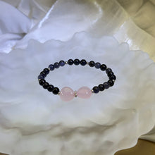 Load image into Gallery viewer, Rose Quartz Love Heart Iolite Beads Bracelet 粉水晶爱心堇青石手串
