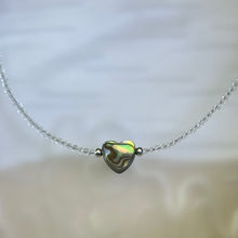 Load image into Gallery viewer, PAUA Abalone Shell Love Heart Pendant Clear Quartz Beads Necklace 鲍贝爱心白水晶珠链项链