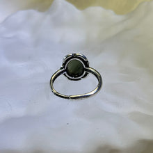 Load image into Gallery viewer, Green Tourmalinated Quartz Adjustable Ring 绿发晶水晶镶嵌活口戒指