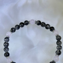 Load image into Gallery viewer, Black Tourmalinated Quartz Beads Bracelet 黑发晶水晶手串