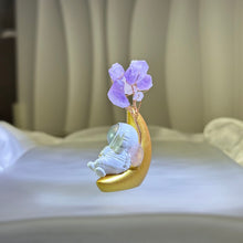 Load image into Gallery viewer, Amethyst Tree Astronaut 紫水晶发财树招财树太空人