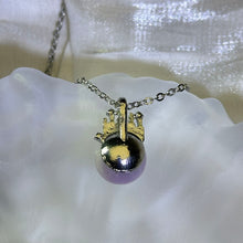 Load image into Gallery viewer, Purple Kunzite Castle Pendant 紫锂辉镶嵌城堡吊坠