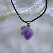 Load image into Gallery viewer, Amethyst Cluster Pendant Necklace 紫水晶晶簇吊坠项链