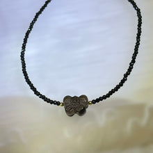 Load image into Gallery viewer, Smoky Quartz Bow Black Spinel Beads Necklace 茶水晶蝴蝶结黑色尖晶石珠链项链