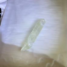 Load image into Gallery viewer, Citrine Brush Pen 黄水晶文昌笔