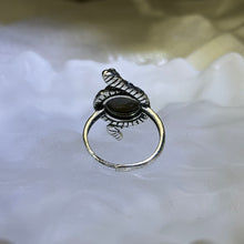 Load image into Gallery viewer, Labradorite Snake Adjustable Ring 拉长石灰月光石镶嵌盘蛇活口戒指