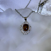 Load image into Gallery viewer, Yellow Tiger's Eye Pendant 黄色虎眼石镶嵌吊坠