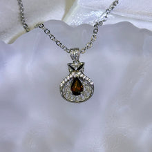 Load image into Gallery viewer, Dravite Brown Tourmaline Pendant 棕色碧玺镶嵌吊坠