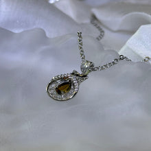 Load image into Gallery viewer, Dravite Brown Tourmaline Pendant 棕色碧玺镶嵌吊坠