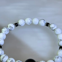 Load image into Gallery viewer, Howlite Obsidian Beads Bracelet 白松石黑曜石手串
