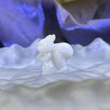 Load image into Gallery viewer, White Jade Squirrel 糯种白色翡翠小松鼠