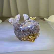 Load image into Gallery viewer, Super Seven Resin Whale 超七水晶滴胶鲸鱼