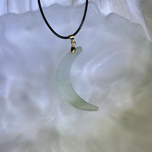 Load image into Gallery viewer, Green Jade Moon Crescent Moon Pendant Necklace 糯种豆色翡翠月牙吊坠项链