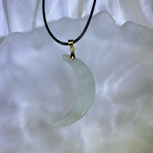 Load image into Gallery viewer, Green Jade Moon Crescent Moon Pendant Necklace 糯种豆色翡翠月牙吊坠项链