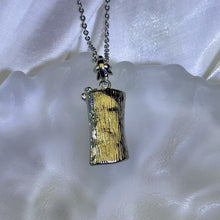 Load image into Gallery viewer, Malachite Bamboo Pendant 孔雀石镶嵌竹节吊坠