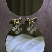 Load image into Gallery viewer, 14K Gold Filled Labradorite Earrings 拉长石灰月光石14K注金耳钉