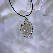 Load image into Gallery viewer, Silver Rutilated Quartz Pendant Necklace 银发晶镶嵌吊坠项链