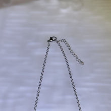 Load image into Gallery viewer, Red Strawberry Quartz Beads Necklace 红色草莓晶珠链项链