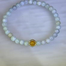 Load image into Gallery viewer, Green Yellow Jade Beads Bracelet 糯种豆色黄翡翡翠手串