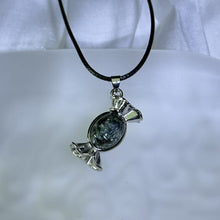 Load image into Gallery viewer, Seraphinite Candy Pendant Necklace 绿龙晶镶嵌吊坠项链