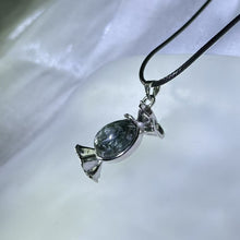 Load image into Gallery viewer, Seraphinite Candy Pendant Necklace 绿龙晶镶嵌吊坠项链