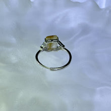 Load image into Gallery viewer, Golden Rutilated Quartz Adjustable Ring 金发晶水晶镶嵌活口戒指