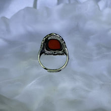 Load image into Gallery viewer, Amber Adjustable Ring 血珀琥珀镶嵌活口戒指