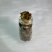 Load image into Gallery viewer, Tiger's Eye Lucky Aroma Bottle 虎眼石幸运瓶香薰瓶