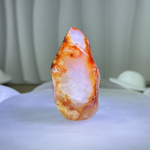 Load image into Gallery viewer, Carnelian Fire Flame 红玛瑙火焰