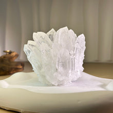 Load image into Gallery viewer, Clear Quartz Cluster 白水晶晶簇