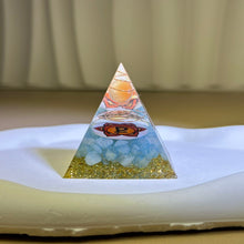 Load image into Gallery viewer, Aquamarine Resin Orgonite Tower 海蓝宝滴胶奥根塔