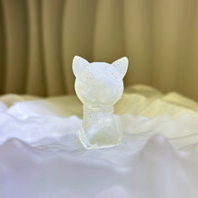 Load image into Gallery viewer, Opalite Resin Dog 蛋白石滴胶小狗