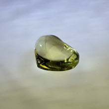 Load image into Gallery viewer, Citrine Love Heart 黄水晶爱心