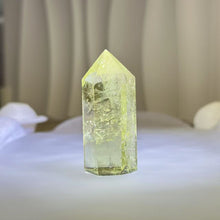 Load image into Gallery viewer, Citrine Pointed Tower 黄水晶单间六棱柱
