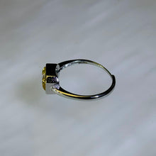 Load image into Gallery viewer, Citrine Adjustable Ring 黄水晶活口戒指