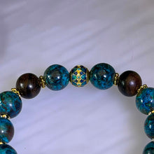 Load image into Gallery viewer, Chrysocolla Agarwood Buddhist Bracelet 凤凰石沉香木禅意手链