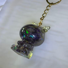 Load image into Gallery viewer, Amethyst Resin Reindeer Charm 紫水晶滴胶麋鹿挂件