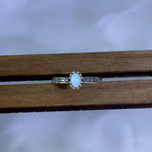 Load image into Gallery viewer, 925 Silver White Opal Adjustable Ring 白欧泊银镶嵌活口戒指