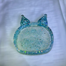 Load image into Gallery viewer, Aquamarine Resin Kuromi Dish 海蓝宝滴胶库洛米小盘