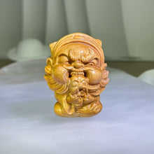 Load image into Gallery viewer, Cliff Cypress Wood Daruma Carving Ornament 崖柏木达摩雕刻摆件