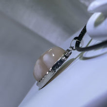 Load image into Gallery viewer, Cherry Blossom Agate Pendant Necklace 樱花玛瑙镶嵌吊坠项链