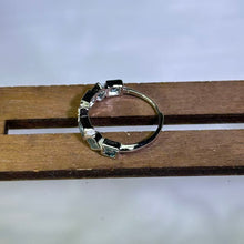 Load image into Gallery viewer, London Blue Topaz Adjustable Ring 伦敦蓝托帕石镶嵌活口戒指