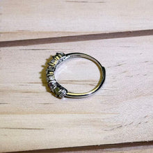 Load image into Gallery viewer, Rainbow Tourmaline Adjustable Ring 彩虹碧玺镶嵌活口戒指